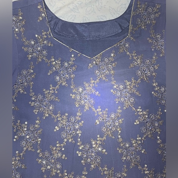 Indian wear(Lavendar) - Picture 4 of 7